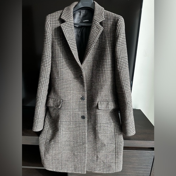 Express Topcoat - Picture 2 of 5